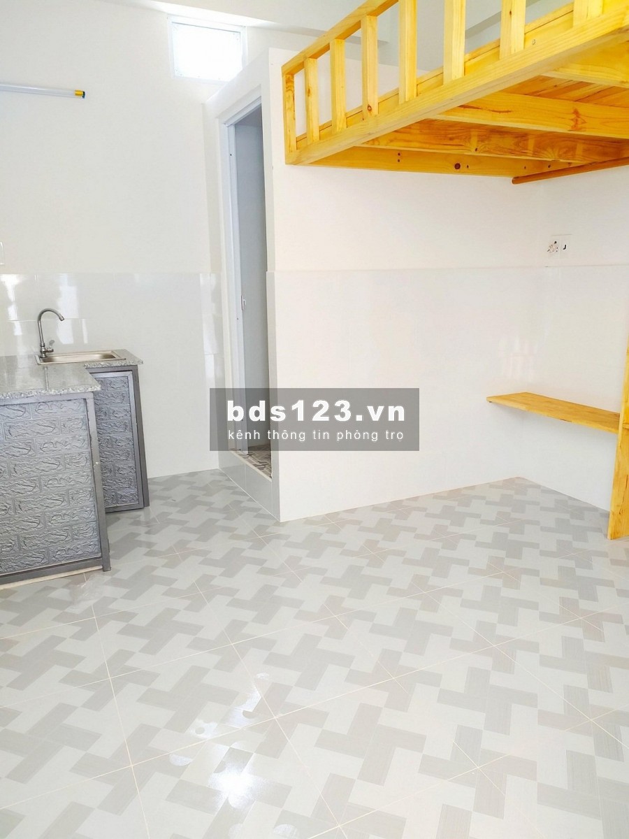 PHÒNG TÂN BÌNH GIÁ RẺ DT 30m2 THOÁNG MÁT