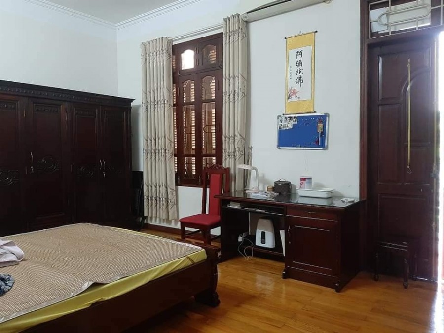 Cực rẻ, 51tr/m. Bán nhà phố Minh Khai dt 64m, mt 6m nhỉnh 3 tỷ