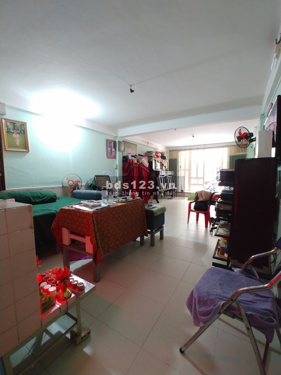 Nhà hẻm xe hơi Ung Văn Khiêm phường 25 Bình Thạnh 66m2, 3 tầng, 5PN.