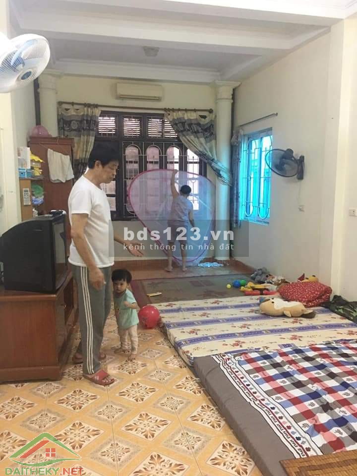 Bán nhà đường Phạm Văn Đồng, 48/55 m2 T1, 5 tầng, gần phố, ngõ ô tô, giá tốt.