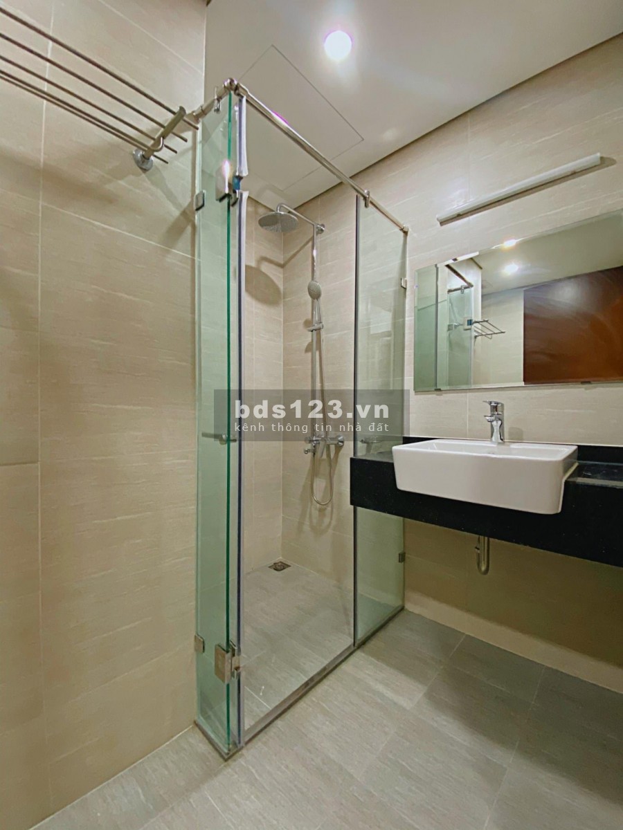 Bán căn hộ chung cư 3PN 104m2 tại Mỹ Đình nhận nhà ở ngay, đã có sổ LH 0966131292