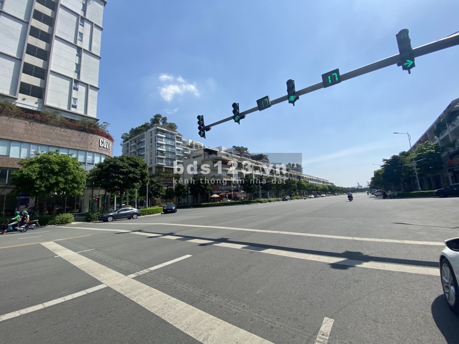 Cần cho thuê sàn shophouse khu Sari Town quận 2 giá thị trường