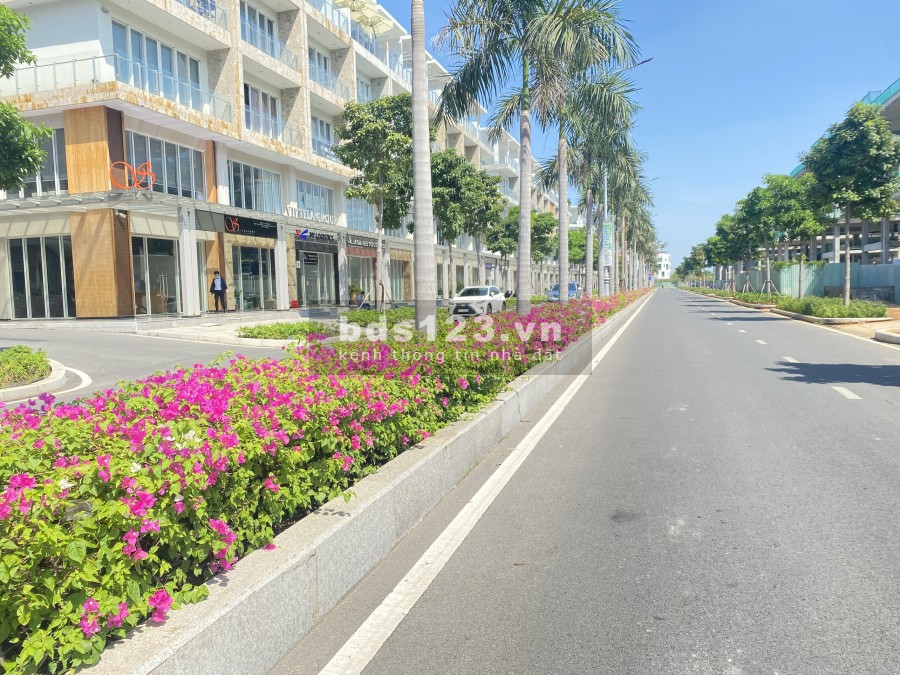 Cần cho thuê sàn shophouse khu Sari Town quận 2 giá thị trường