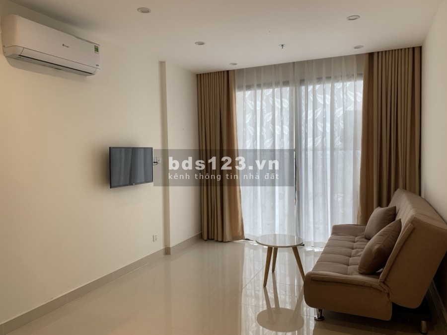 Chính chủ bán căn 2 ngủ, CC Vinhomes Smart City, 69m, giá 2.16 tỷ