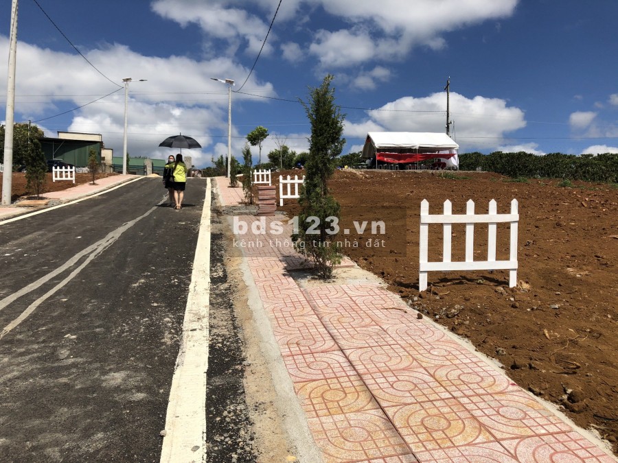 Cần bán 200m2 đất thổ cư tại kv chợ lộc quảng, bảo lâm giá rẻ cho ai thiện chí mua nha