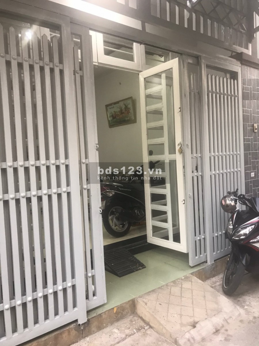 Bán GẤP nhà HXH 493 Lê Đức Thọ, P16, Gò Vấp, 4.5x14m, 1 trệt, 2 lầu, ST, 5.7 tỷ