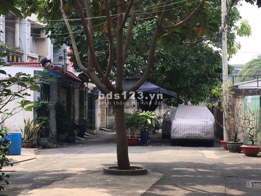 Bán GẤP nhà HXH 493 Lê Đức Thọ, P16, Gò Vấp, 4.5x14m, 1 trệt, 2 lầu, ST, 5.7 tỷ