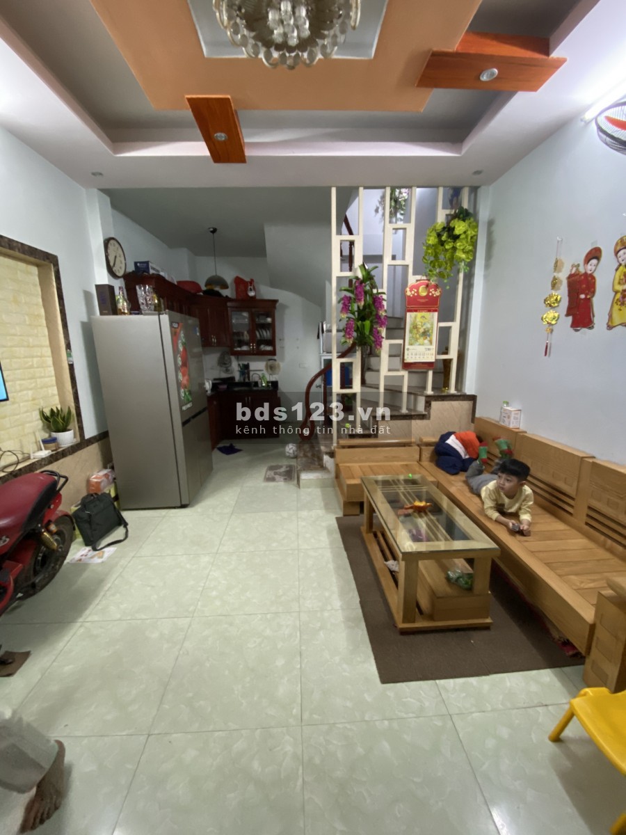 CỰC HOT!!!HOÀNG MAI 32M2 - 2.3T - 3PN - LÔ GÓC - NHÀ ĐẸP XÂY CHẮC CHẮN - GẦN PHỐ