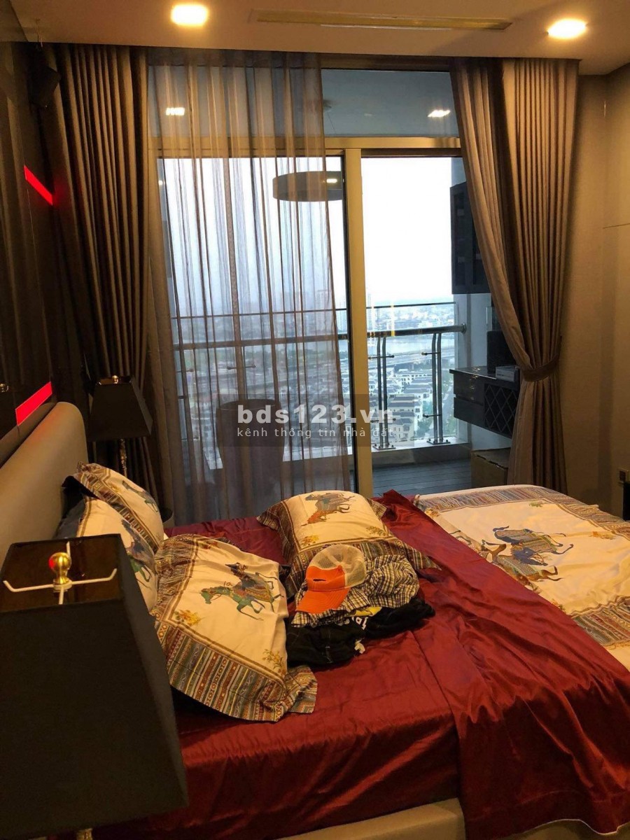 Cần cho thuê căn hộ 2 phòng ngủ Vinhomes Landmark 81 Nội thất cao cấp dt 88m2