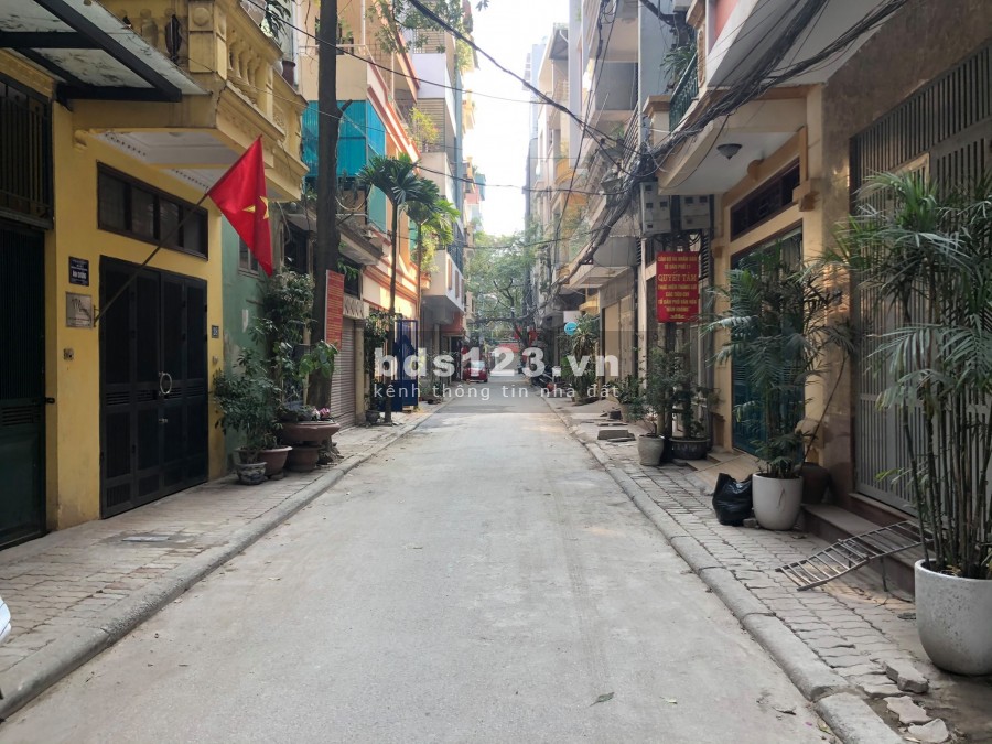 BÁN NHÀ mặt ngõ 86 TÔ VĨNH DIỆN 43m2 x 6T đường 5m vỉa hè 6.4 tỷ 0901386863