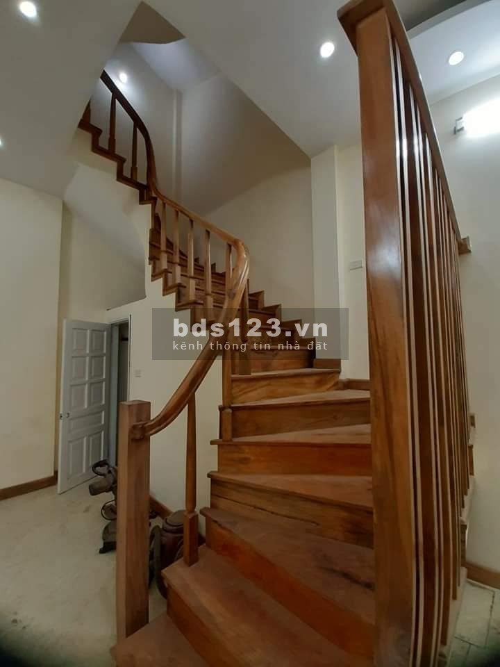 BẠCH MAI, nhà đẹp ở ngay, xe tăng chạy vù vù 30mx5T, giá chỉ 3.3 tỷ