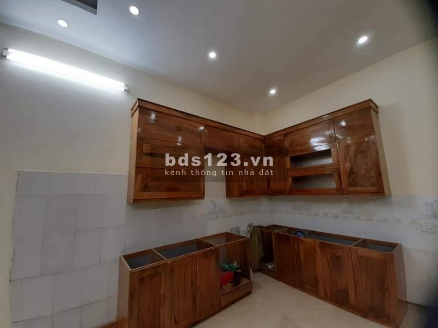 BẠCH MAI, nhà đẹp ở ngay, xe tăng chạy vù vù 30mx5T, giá chỉ 3.3 tỷ
