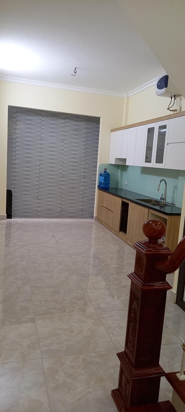 Bán Nhà Tô Vĩnh Diện 40m2 Gần Phố Nhà Đẹp Ngõ Rộng Thoáng Nội Thất Sịn Sò