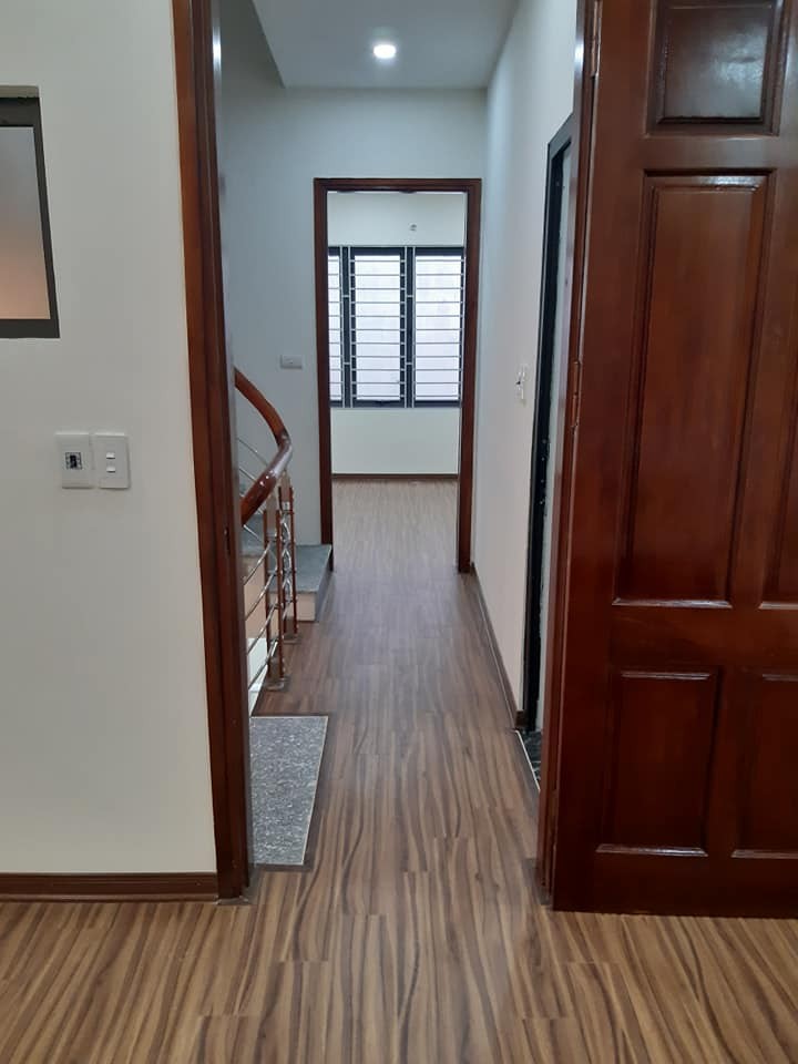 Bán Nhà Tân Triều 40m2 - Gần Phố - Nhà Đẹp - Mới Koong - Gần Oto - Tiện Ích Đỉnh