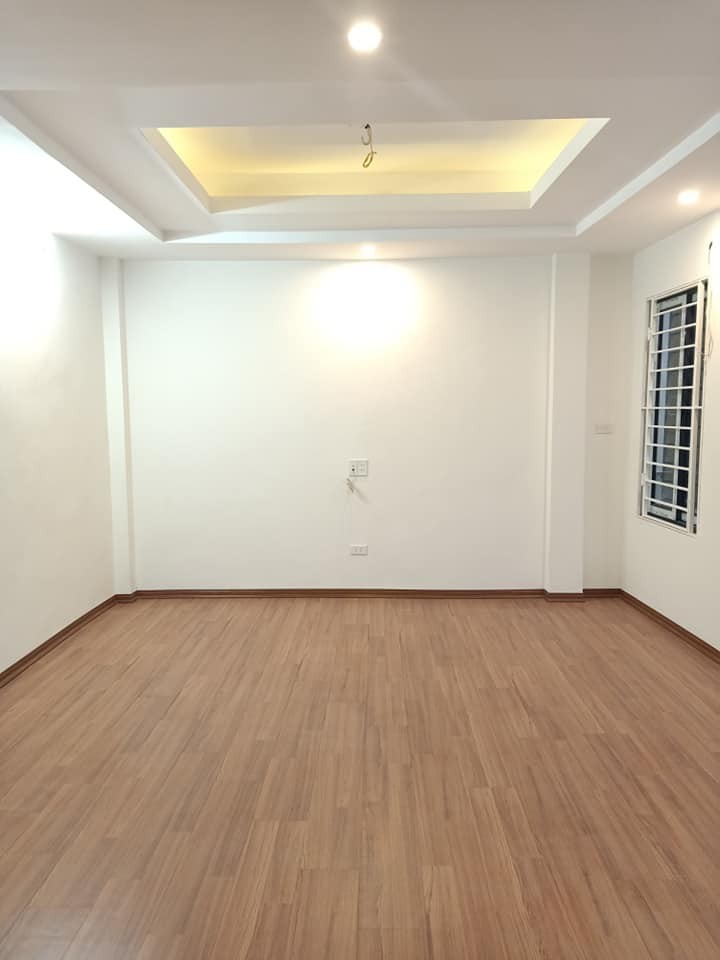 CÁCH 1 NHÀ RA PHỐ TRƯƠNG ĐỊNH, 45M, 5T, 4.3 TỶ. MỚI, RẺ , ĐẸP, Ở NGAY.