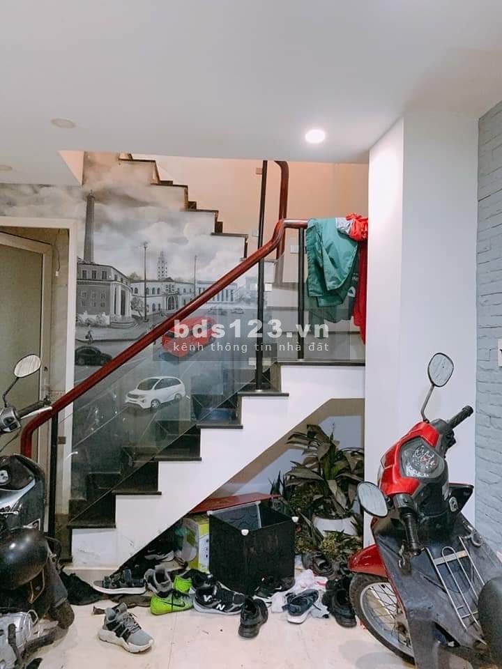 Bán nhà đẹp Lý Thái Tổ Quận 10 4 tầng chỉ hơn 3 tỷ, LH:0797023131