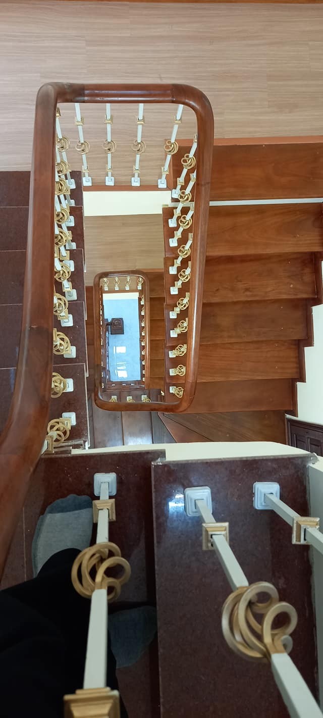 Bán Nhà Tô Vĩnh Diện 40m2 Gần Phố Nhà Đẹp Ngõ Rộng Thoáng Nội Thất Sịn Sò