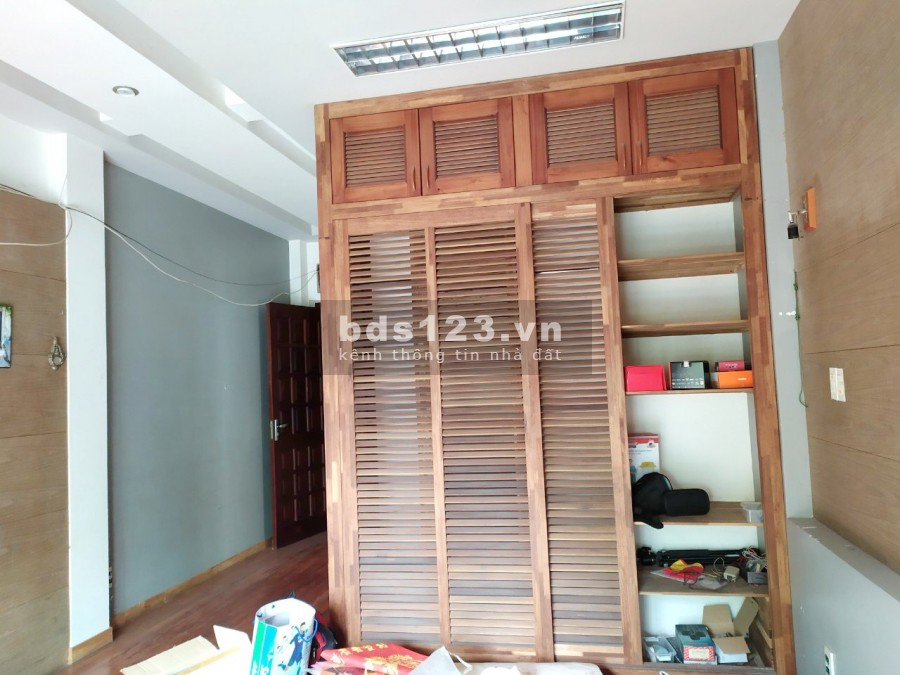Cho thuê nhà 2lầu/ST, 2 mặt tiền đường Trần Thị Ngôi P4 Q8