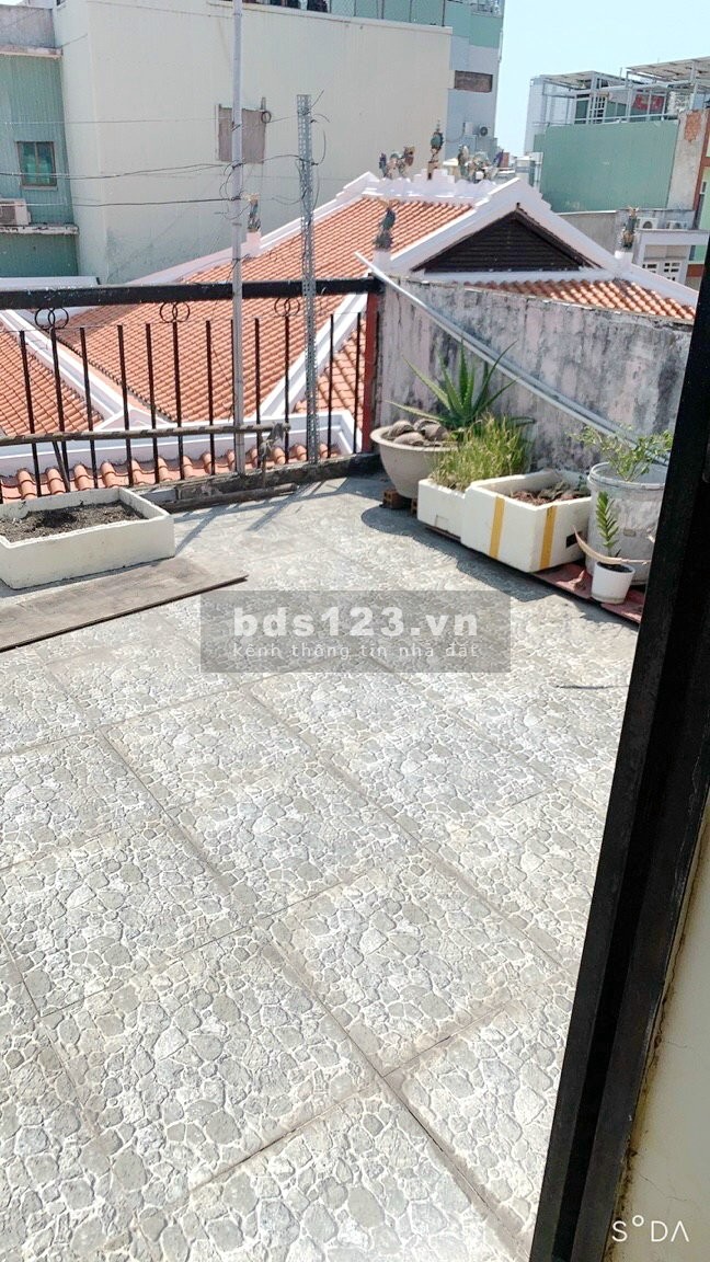 Nhà (4.9*10m/2lầu/ST) hẻm 617 Ba Đình P9 Q8