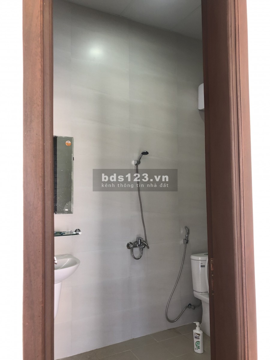 Cho thuê mặt bằng 2 mặt tiền Tôn Đức Thắng