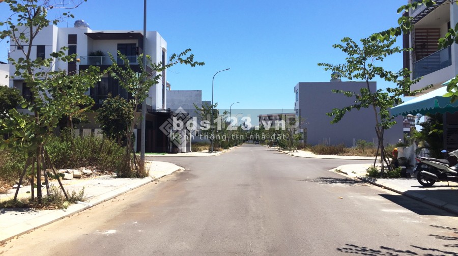 BÁN LÔ ĐẤT ĐỐI LƯNG TRỤC SHOPHOUSE- HƯỚNG ĐÔNG ĐÓN GIÓ BIỂN
