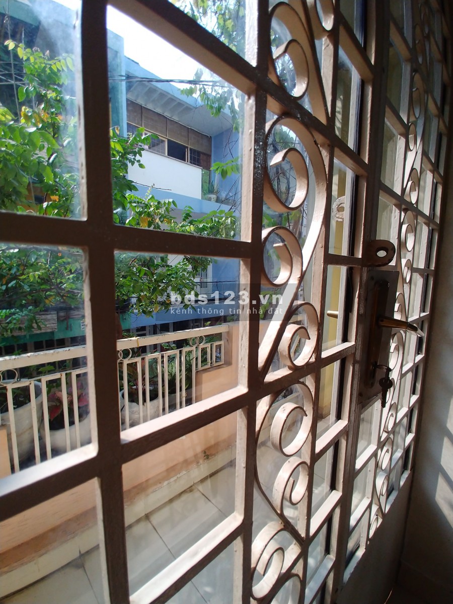 Nhà hẻm ô tô Xô Viết Nghệ Tĩnh Bình Thạnh 2 chiều 64m2, 3 tầng, 4PN