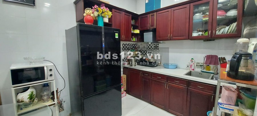 Nhà mặt Phố Trần Tử Bình, Cầu Giấy, 40m2 x 3T, vỉa hè, kinh doanh, 11 tỷ.