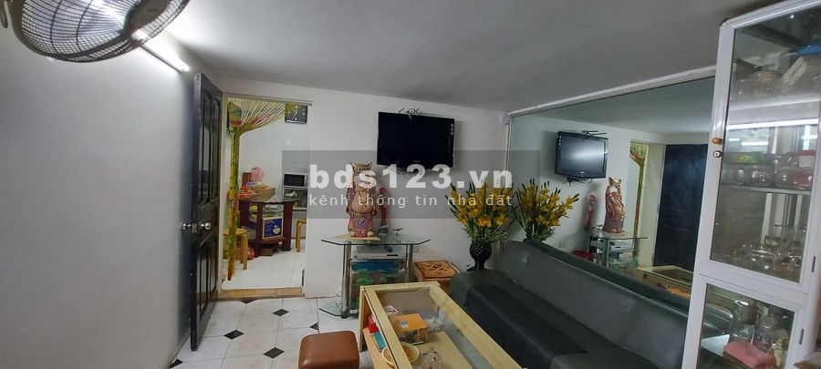 Nhà mặt Phố Trần Tử Bình, Cầu Giấy, 40m2 x 3T, vỉa hè, kinh doanh, 11 tỷ.
