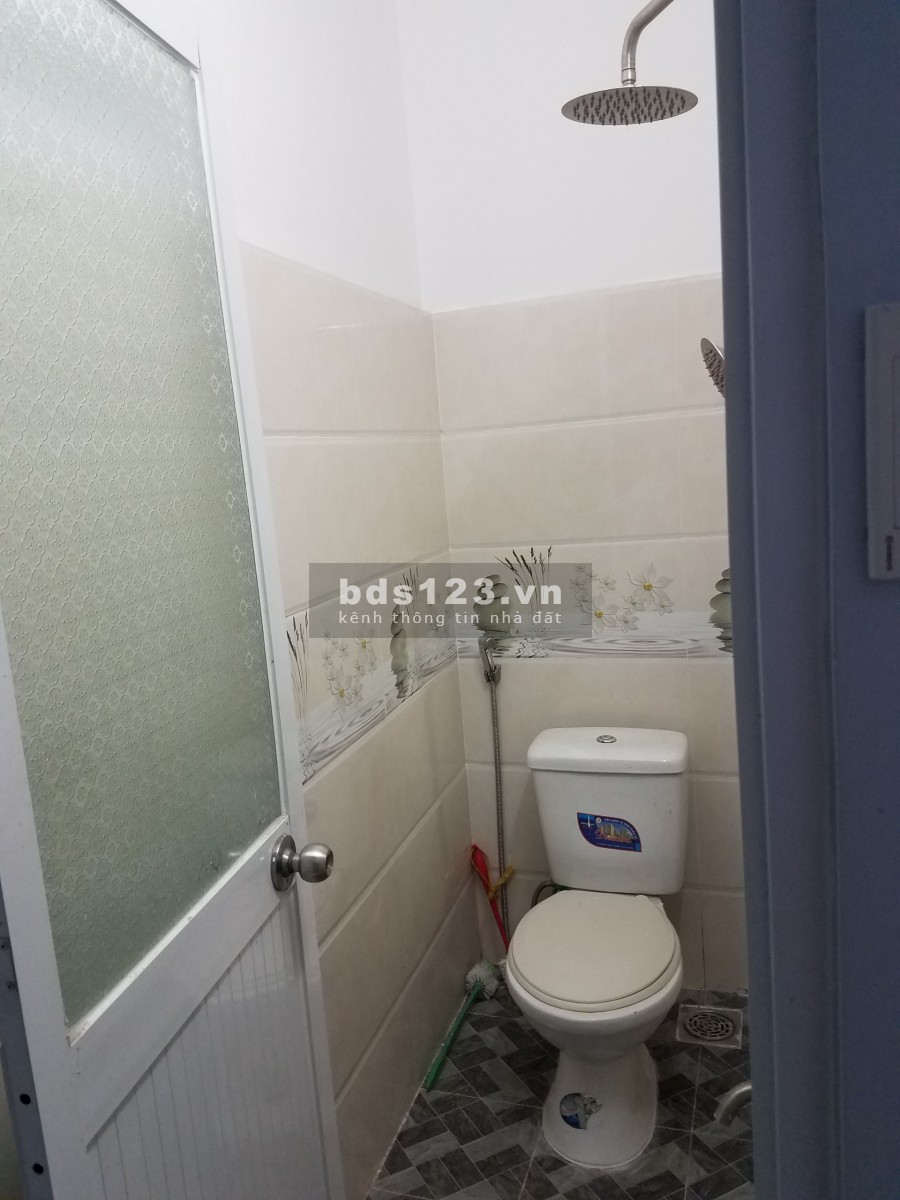Bán Gấp nhà 2 lầu hẻm 3m đường LVK giá 1.7 tỷ