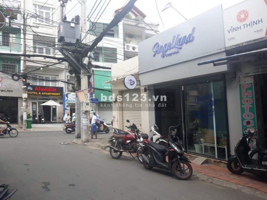 Mặt bằng lối đi riêng Nguyễn Đình Chính - Huỳnh Văn Bánh dt 35m2 giá thuê 8tr