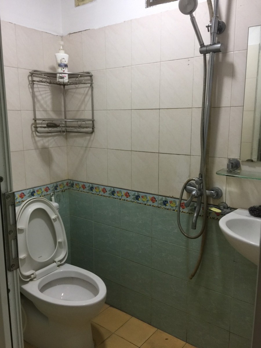 Chính chủ cho thuê nhà tại ngõ 1002 Đường Láng, Đống Đa DT 46m2x4 tầng giá 13tr/th LH 0985967468