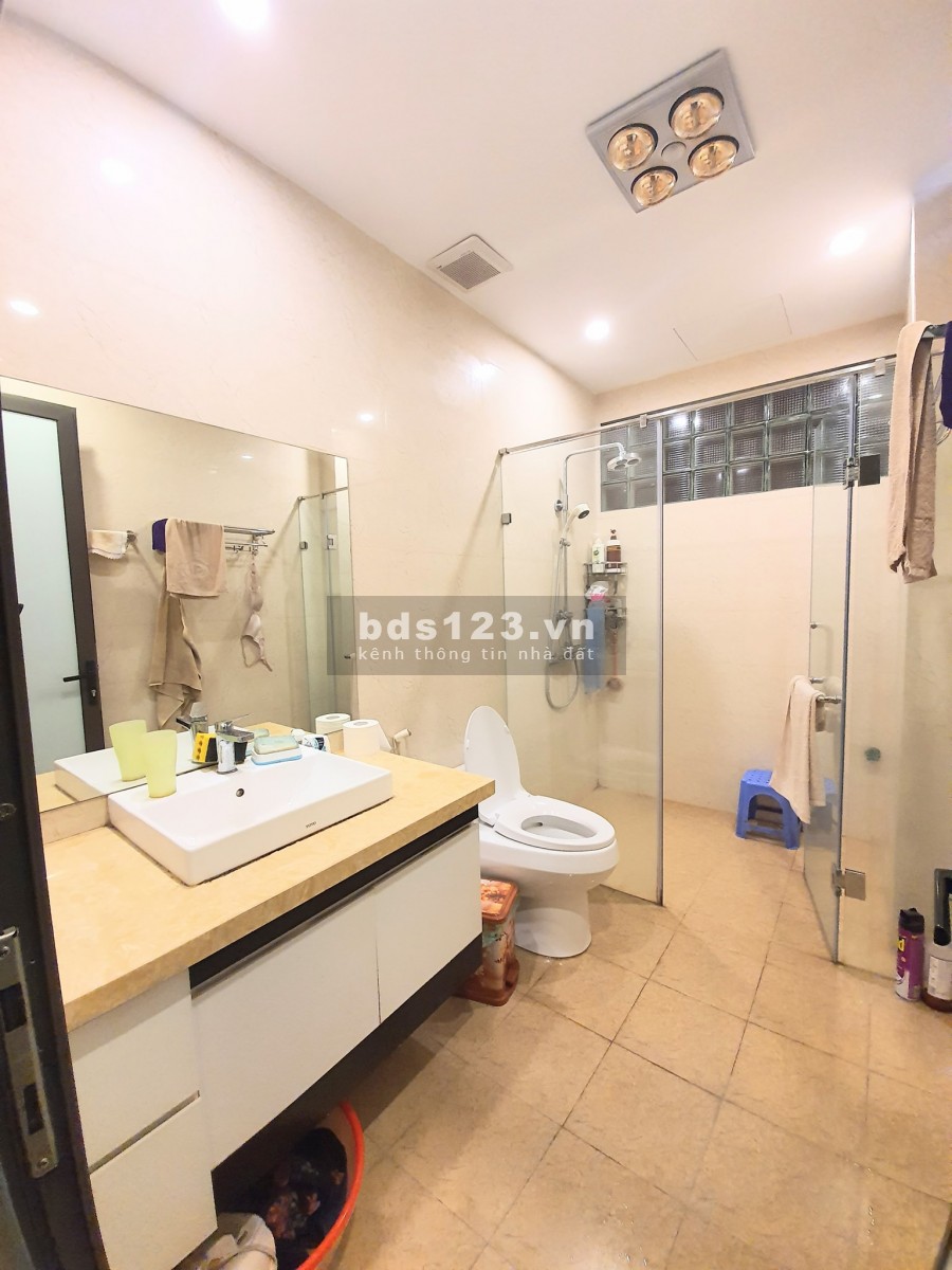 NHÀ CÁCH PHỐ 10m NGUYỄN NGỌC NẠI 52m2 x 4T x MT 5.4m Ôtô đỗ cửa 6.9 tỷ 0901386863
