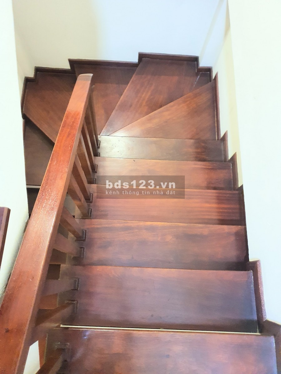 NHÀ CÁCH PHỐ 10m NGUYỄN NGỌC NẠI 52m2 x 4T x MT 5.4m Ôtô đỗ cửa 6.9 tỷ 0901386863