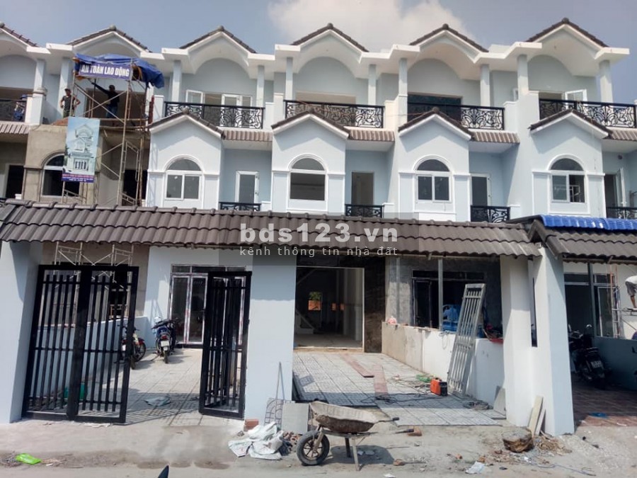 Chính chủ cần bán nhà ngay trung tâm thủ dầu một mặt tiền kinh doanh