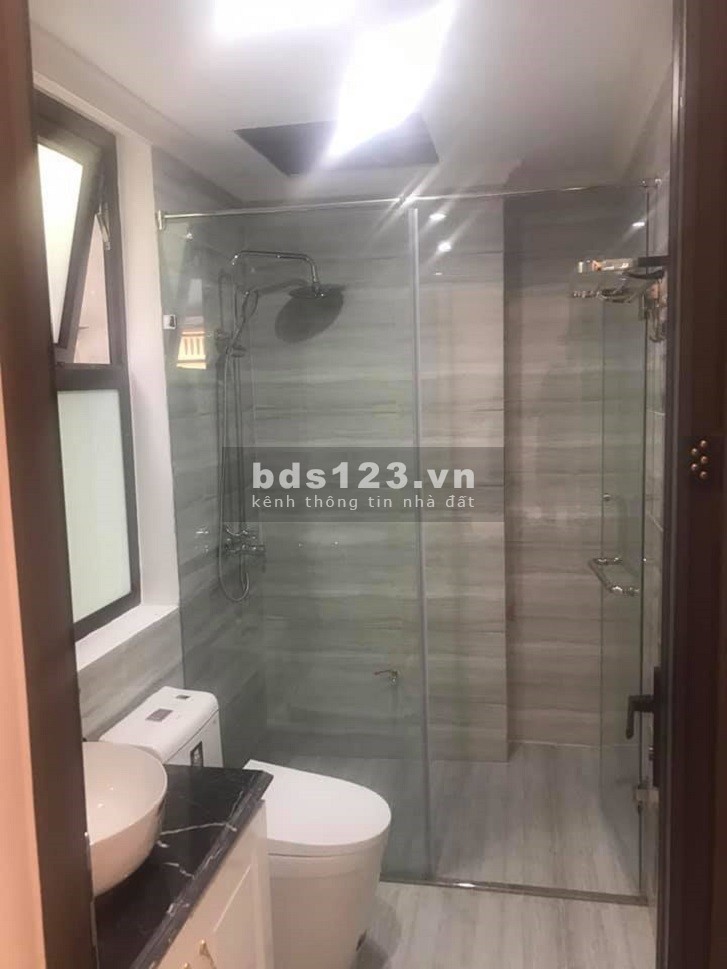 Bán nhà tuyệt đẹp phố Lương Khánh Thiện, Hoàng Mai 52mx5t, 4.6 tỷ