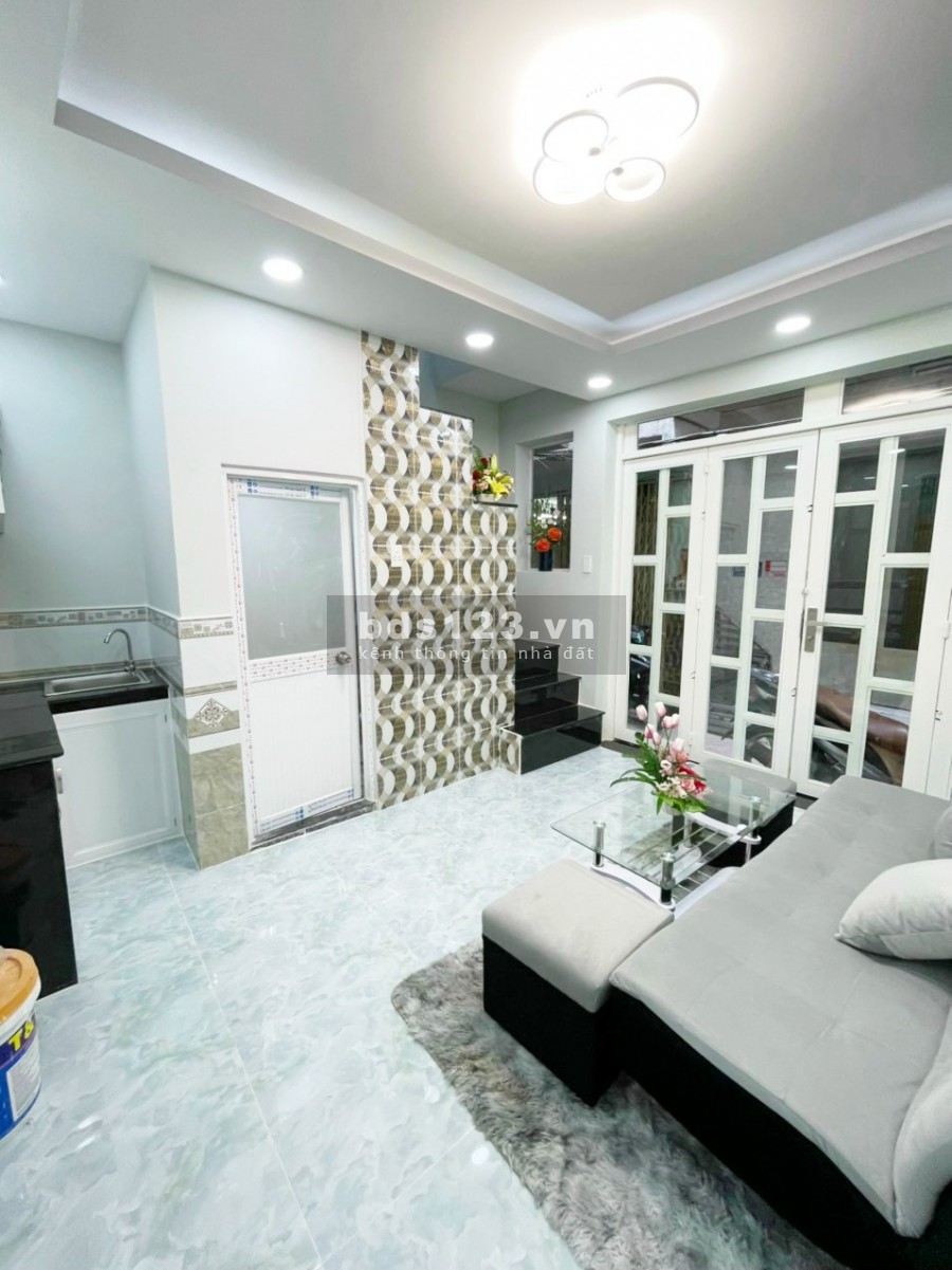 Bán nhà đúc thật 2 PN hẻm 95 Lê Văn Lương P.Tân Kiểng Q7