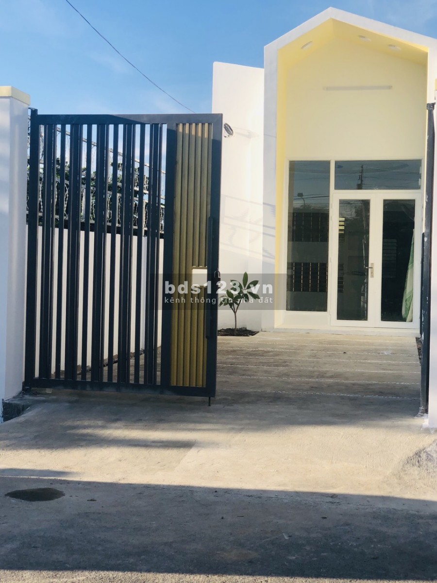 Bán nhà Mặt Tiền Đặng Nguyên Cẩn, P Long Toàn, TP Bà Rịa