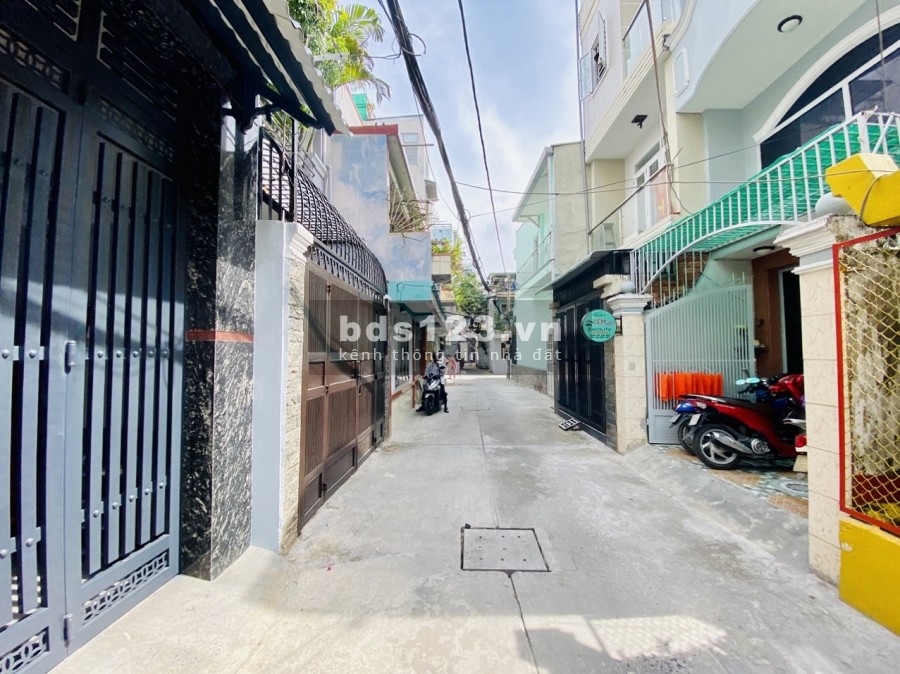 Bán nhà 5x20m, hẻm xe hơi Đặng Chất, P3, Q8