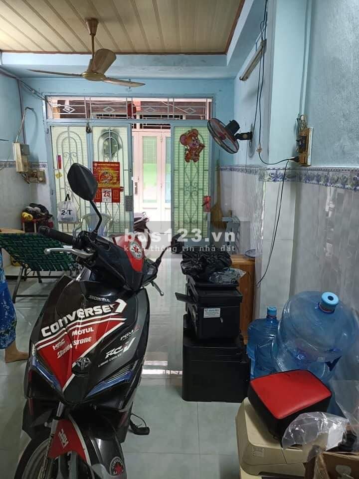 CẦN BÁN GẤP NHÀ TRUNG TÂM QUẬN 4 CHÍNH CHỦ