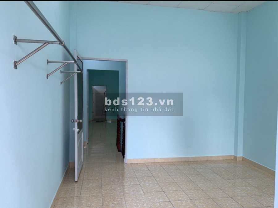 Bán lán lỗ gấp nhà 4x16 1 trệt 1 lầu 3pn 630/35 Huỳnh Tấn Phát P Tân Phú Q7