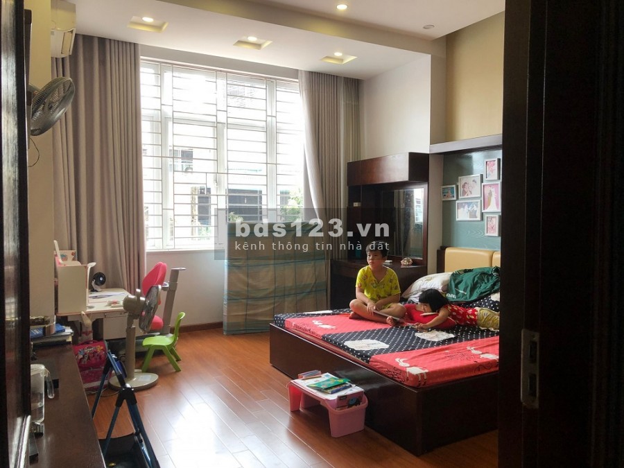 Chính chủ bán nhà Vũ Trọng Phụng, Thanh Xuân. Ô tô, KD. 80m2 5T MT5m nhỉnh 8 tỷ
