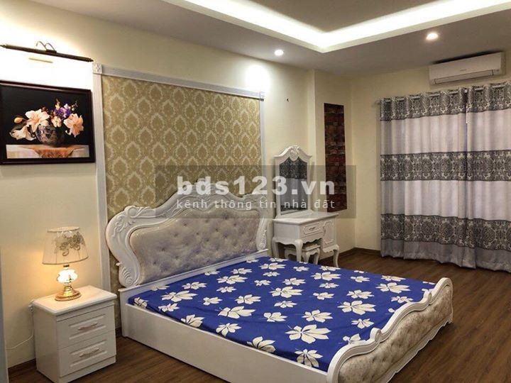 Cần bán gấp nhà Phố Hàng Bún giá 11.3 tỷ, 30mx6T, KD tốt, Oto tránh