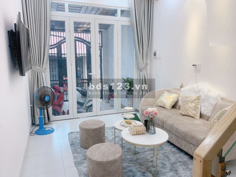 Bán nhà chính chủ hẻm Lý Thường Kiệt, Quận 10, pháp lí chuẩn