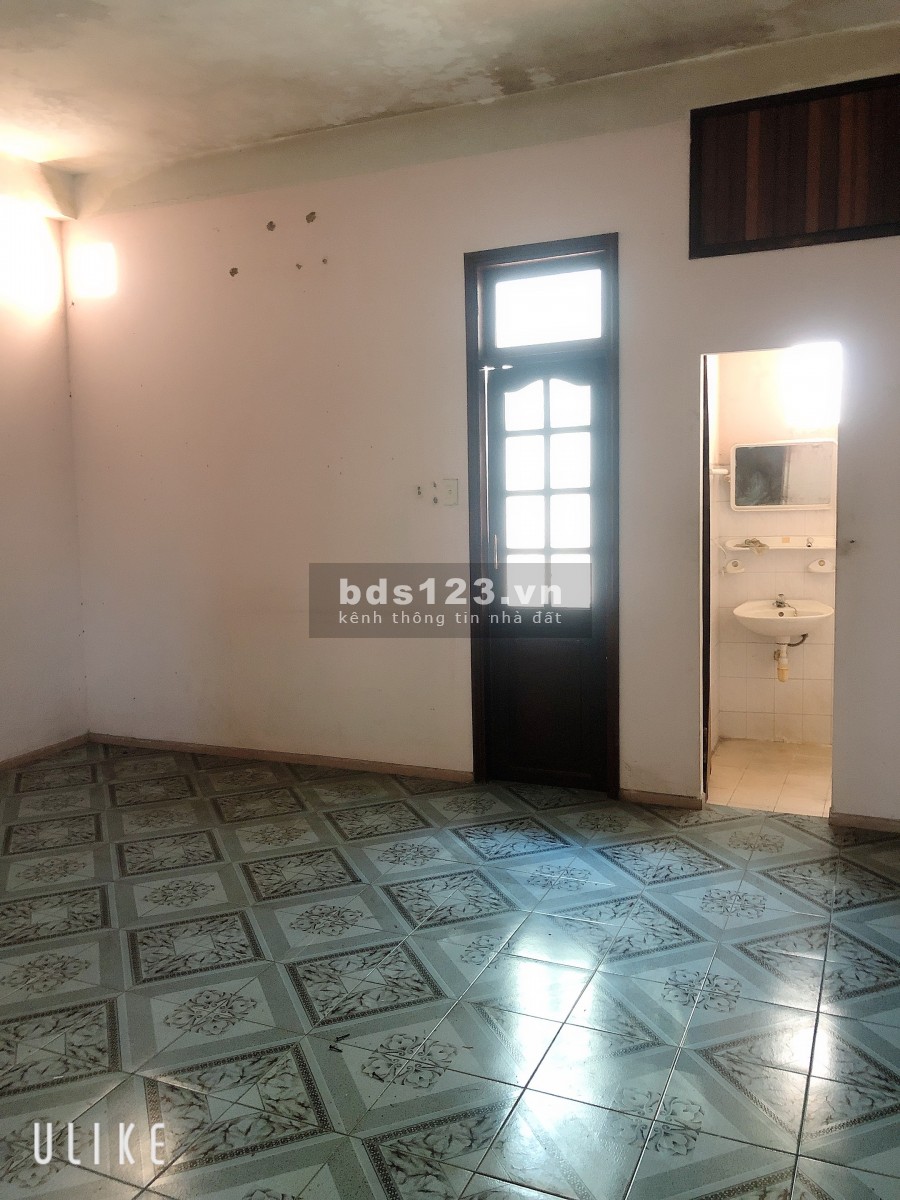 Cho thuê nhà đường hà huy tập đà nẵng 4 tầng ngang 5,5 dt đất 120m2 giá tốt