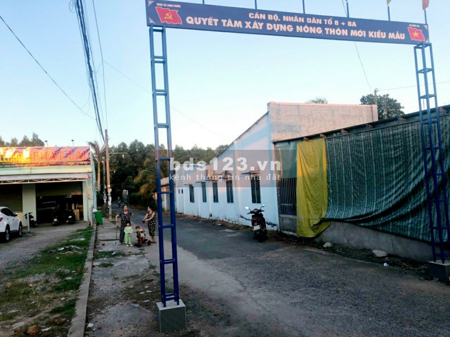 Cần bán 2 lô đất tại Long Phước, sổ hồng công chứng ngay. Lh 0393 760 544