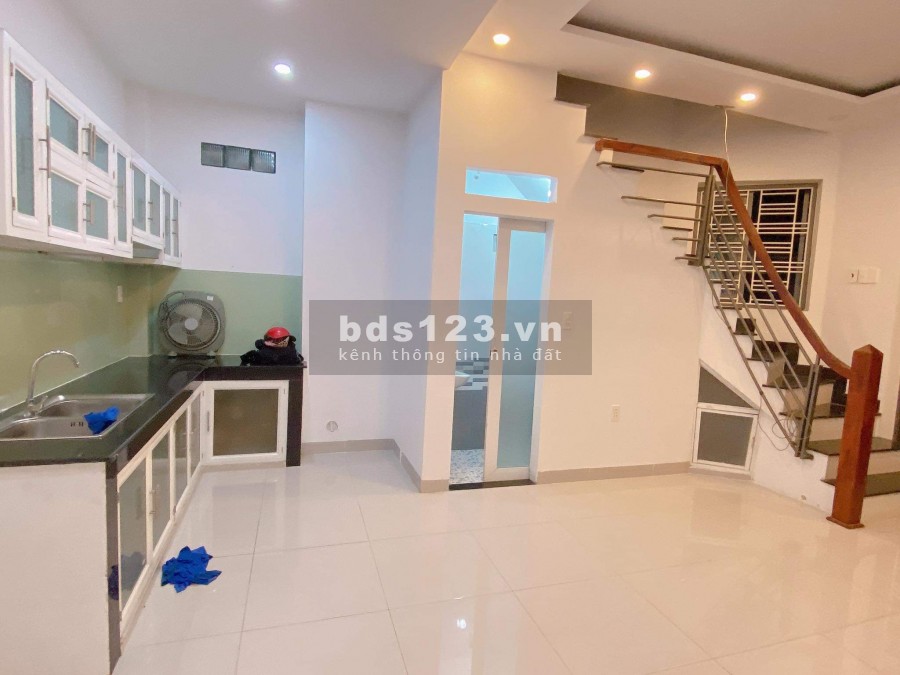 CẦN BÁN NHÀ MỚI QUẬN 11 GIÁ 4TY8