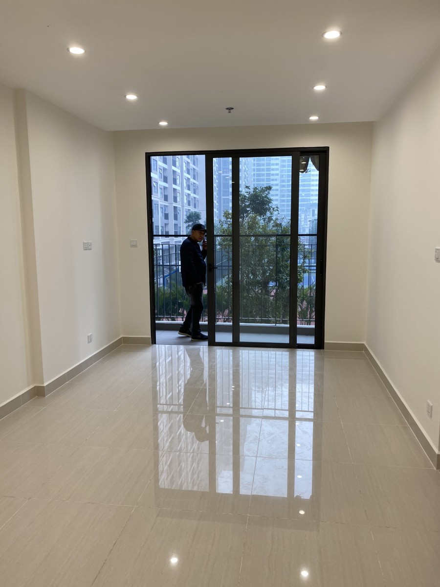 Chủ nhà không sử dụng cần bán gấp căn 2pn1vs rộng hơn 60m2, ban công Đông Nam, giá chỉ 1,8 tỷ bao phí