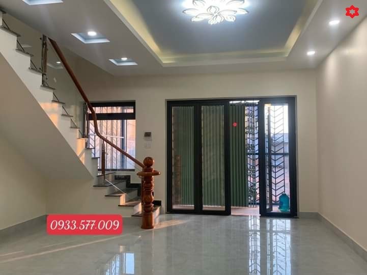Bán nhà mới xây, siêu view đường Cao Thắng, phường 7, TP. Đà Lạt.
