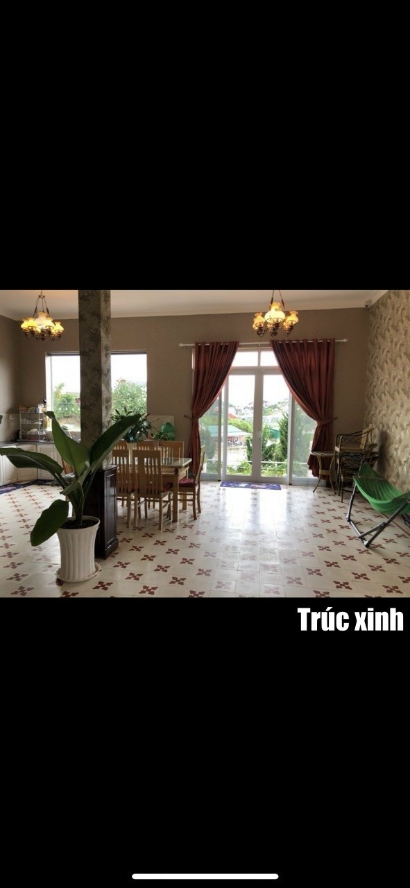 Bán gấp căn biệt thự tâm huyết ở Triệu Việt Vương, phường 3,TP. Đà Lạt.