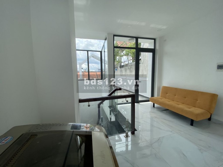Nhà Trọ Ký Túc Xá 6 người 1 phòng - Đầy Đủ Tiện Nghi Cao Cấp trên đường Chu Văn An - Bình Thạnh